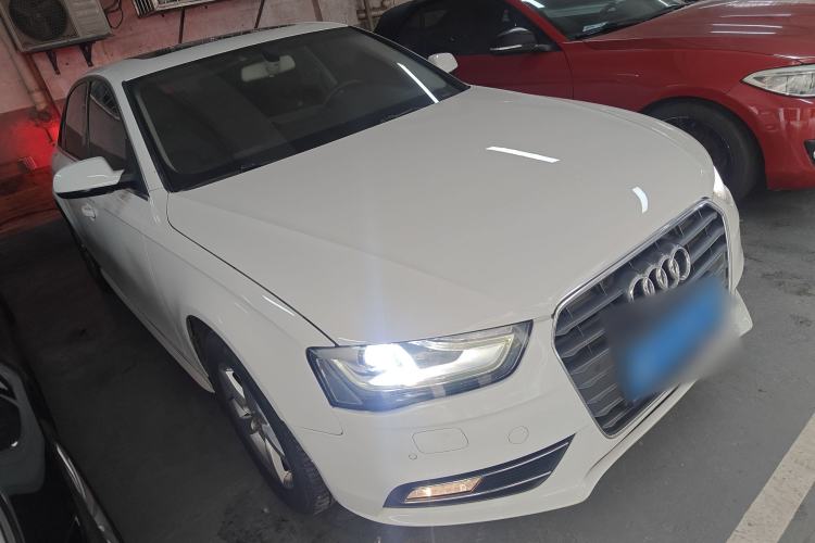 Used Audi A4L 2013 35 TFSI Automatic Comfort Model Front Right 45 Deg