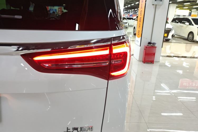 Used Buick GL8 2021 ES Land Cruiser 653T Luxury Edition