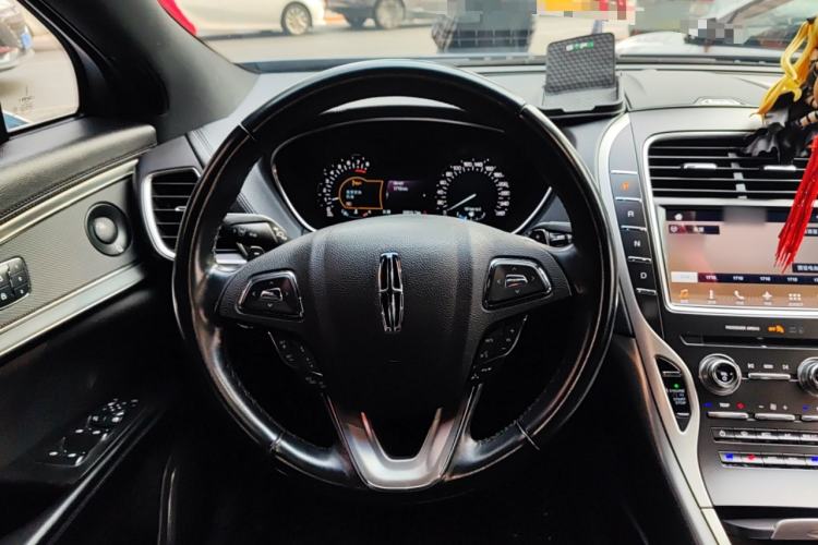 Used Lincoln MKX 2017 2.0T Four-Wheel Drive Zunya Edition