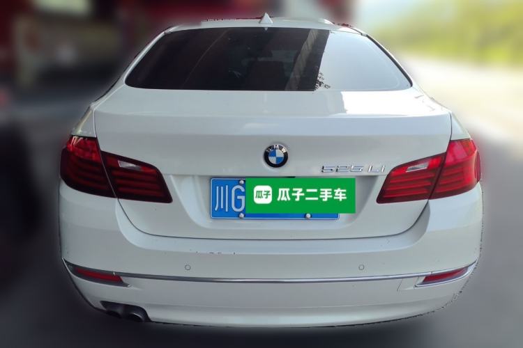 Used BMW 5 Series 2014 525Li Luxury Design Package