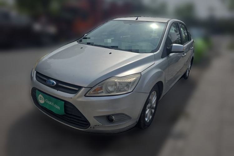 Used Ford Focus 2013 Sedan Classic 1.8L Manual Base Model