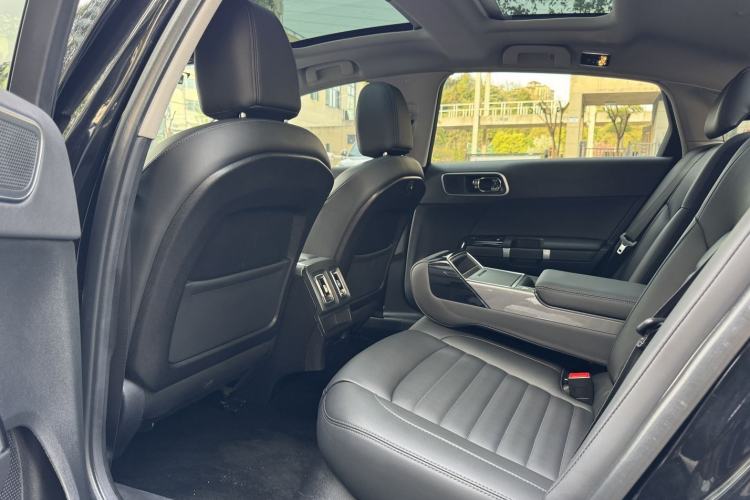 Used Citroen C6 2022 400THP Co-Creation Edition Interior 1