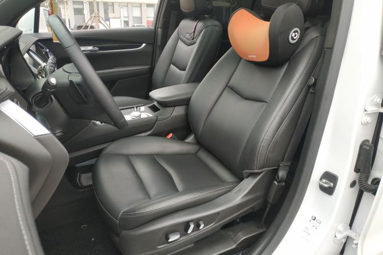 Used Cadillac XT6 2021 2.0T 6-Seater Two-Wheel Drive Luxury Version