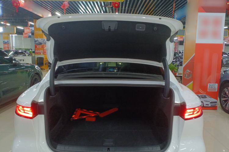 Used VOYAH PASSION 2024 PHEV Four-Wheel Drive Ultra-Long Range Executive Edition
