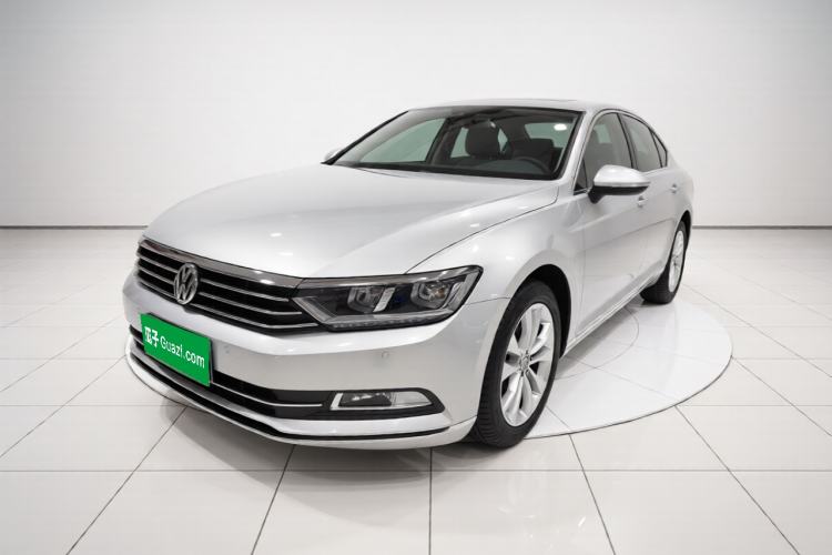 Used Volkswagen Magotan 2017 330TSI DSG Luxury Model