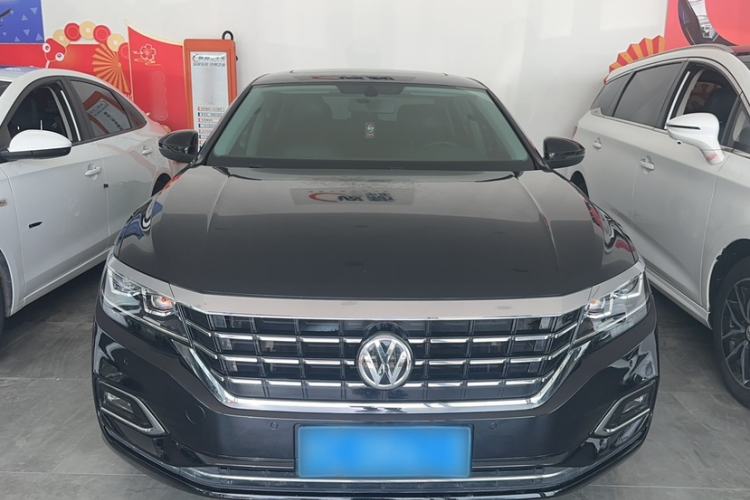 Used Volkswagen Passat 2019 330TSI Elite Edition China VI
