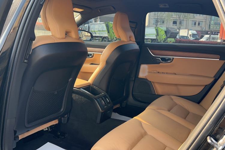 Used Volvo S90 2020 T5 Zhiyi Luxury Edition