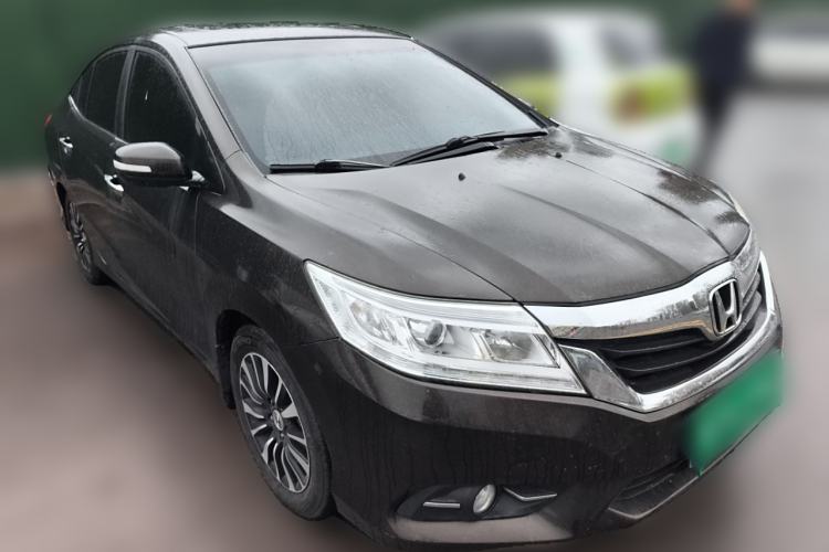 Used Honda Crider 2013 1.8L automatic luxury edition
