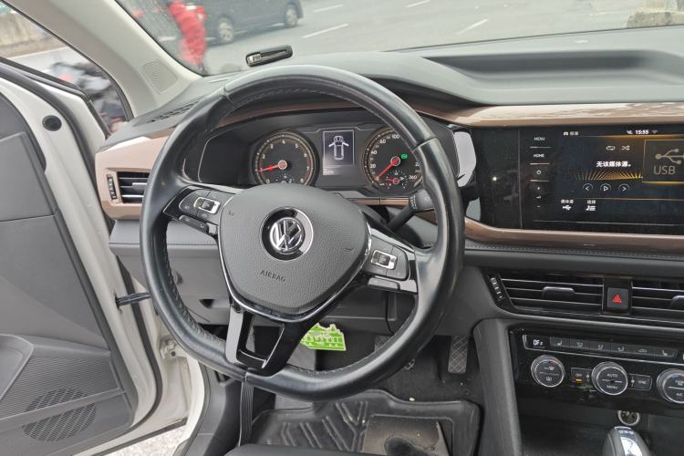 Used Volkswagen Tharu 2020 280TSI Two-Wheel Drive Luxury Edition China VI Standard