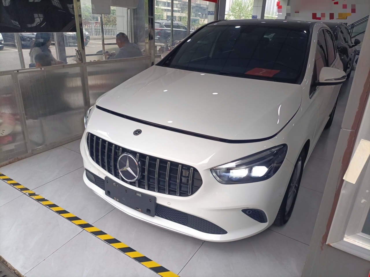 Parte inferior delantera