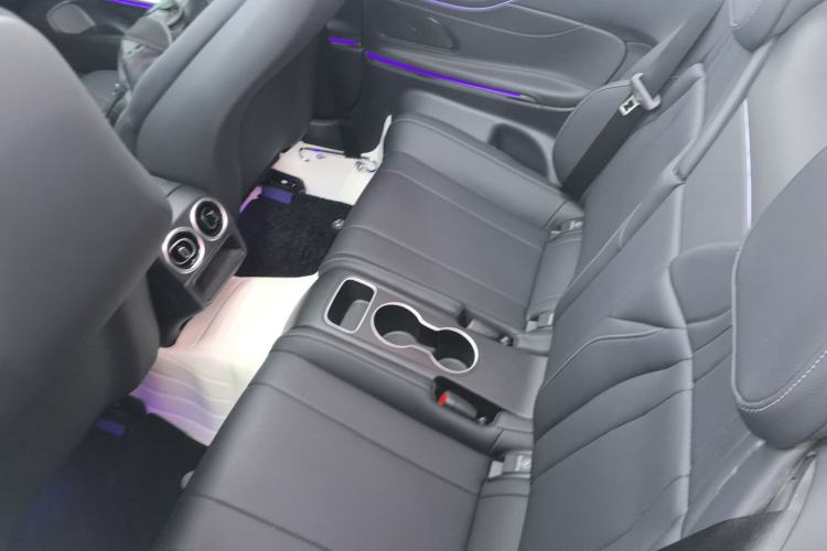 Used Mercedes-Benz CLE 2024 CLE 260 Convertible Coupe Left Rear Seat