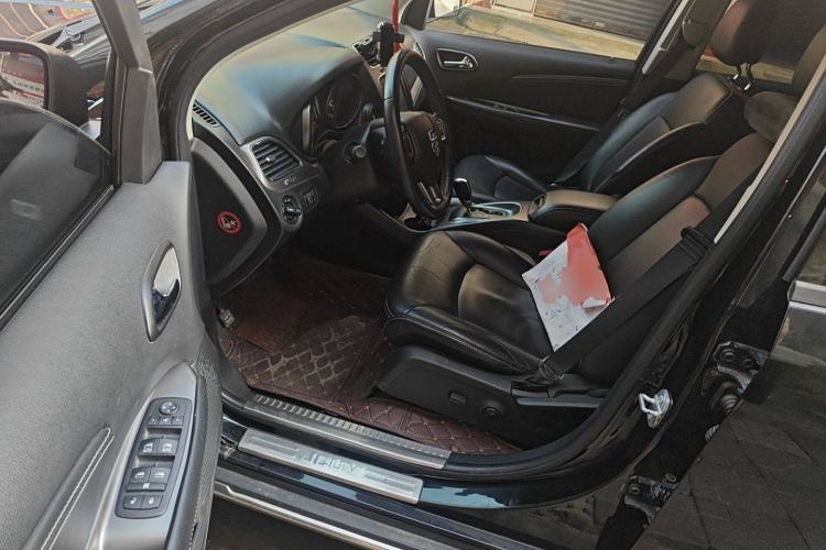 Used Dodge Journey 2014 2.4L Two-Wheel Drive Touring Edition
