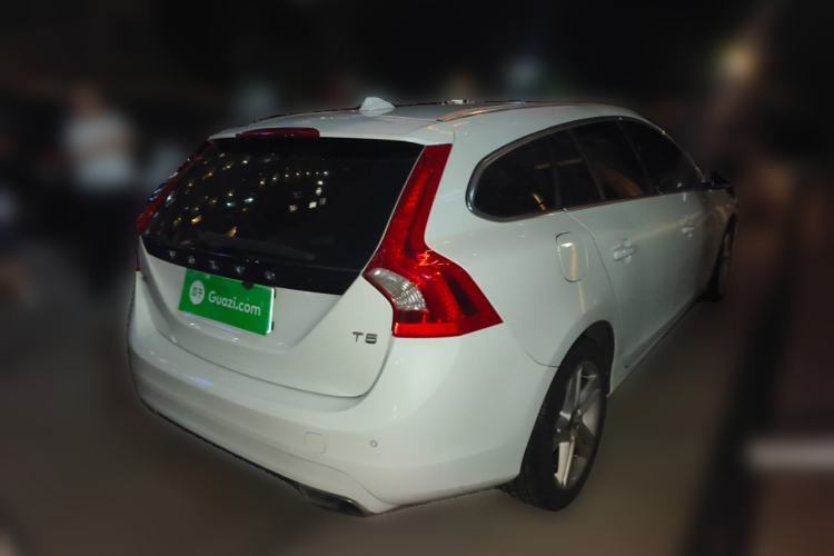 Used Volvo V60 2014 Restyled T5 Zhiya Edition
