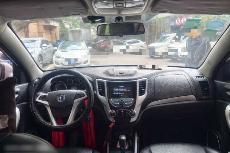 Used CHANGAN CS35 2012 1.6L Automatic Luxury Version China IV Standard
