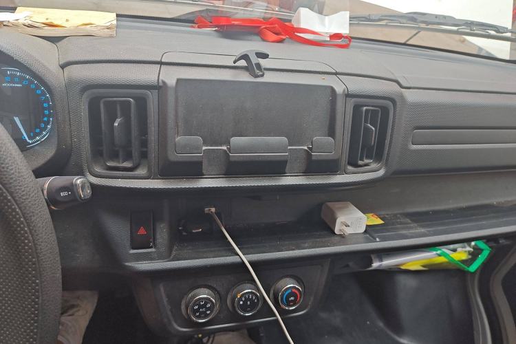 Used Karry Jiangtun E7 2024 Mingchuang 6-Seater Version
