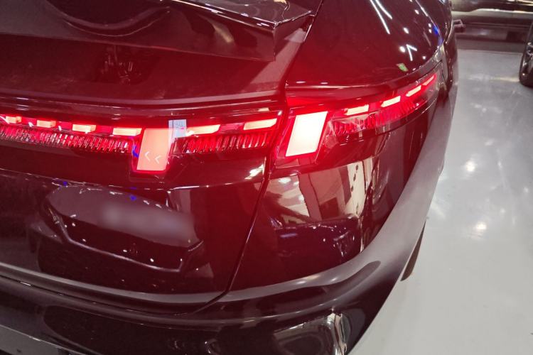 Used Lynk & Co Z10 2025 71 kWh 602 km Range Rear-Wheel Drive Pro