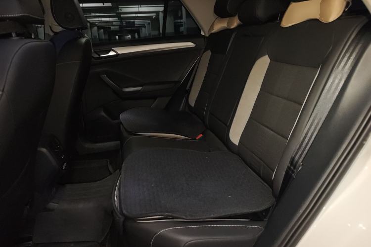 Used Volkswagen T-ROC 2018 230TSI DSG Two-Wheel Drive Advanced Version China V Standard