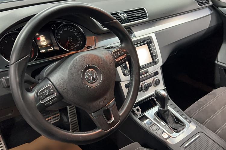 Used Volkswagen FAW-Volkswagen CC 2016 1.8TSI Luxury Model