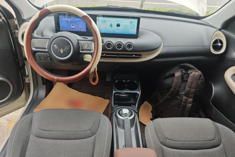 Used Wuling Bingo 2023 203km Light Edition Center Console