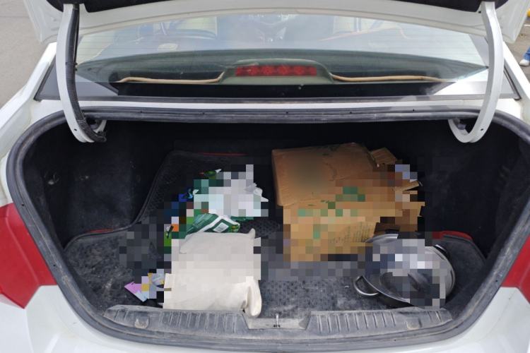 Used Chevrolet Cruze 2015 1.5L Classic SL MT Trunk