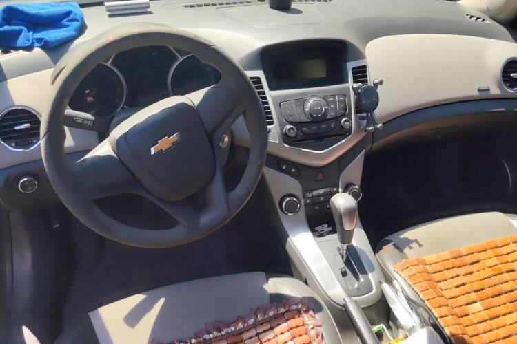 Used Chevrolet Cruze 2013 1.8L SE AT
