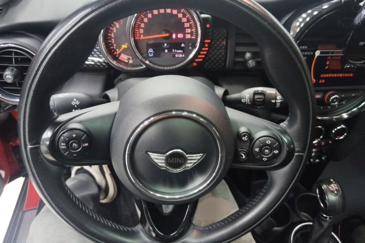 Used MINI MINI 2015 2.0T COOPER S Five-Door Edition