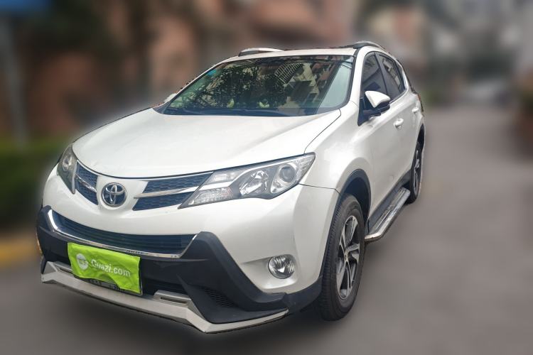 Used Toyota RAV4 2015 2.0L CVT Two-Wheel Drive Fashion Edition