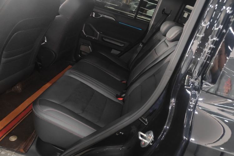 Used JETOUR Traveler 2023 2.0T All-Wheel Drive CrossPRO+
