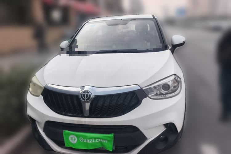 Used Brilliance V3 2015 1.5L Manual Smart Version
