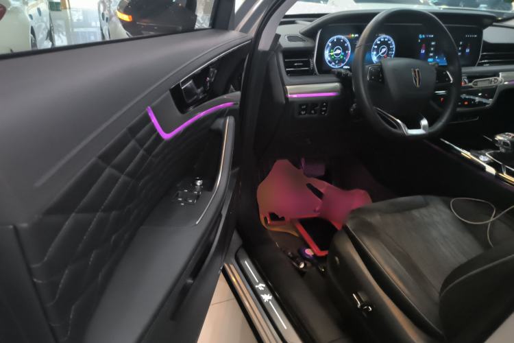 Used Hongqi HS5 2022 Revised Version 2.0T Smart Connect Flagship Edition Driver Seat