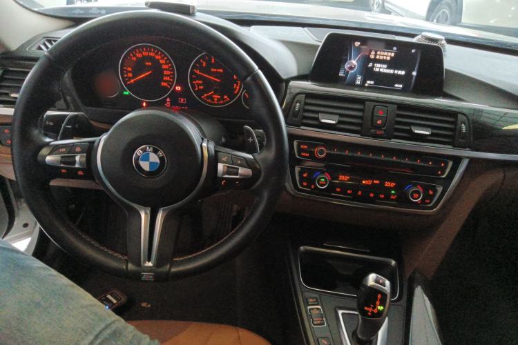 Used BMW 4 Series 2014 420i Gran Coupe Luxury Design Package