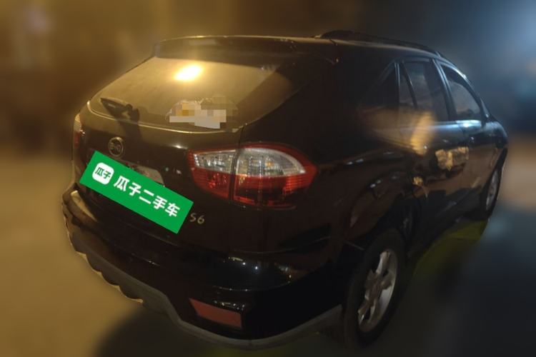 Used BYD S6 2014 2.0L Manual Luxury 5-Seater