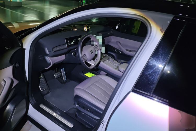 Used Nio ES7 2024 100kWh Signature Edition Driver Seat