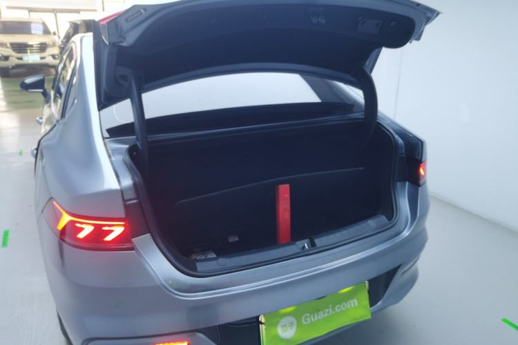 Used BYD Qin PLUS 2023 Champion Edition DM-i 55KM Leading Model Trunk