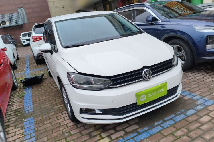 Used Volkswagen Touran 2018 Volkswagen Touran L 280TSI DSG Style Edition 7 Seats China V Emission Standard Front Right 45 Deg