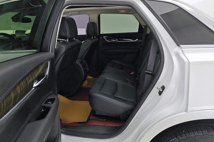 Used Cadillac XT5 2016 25T Luxury Model
