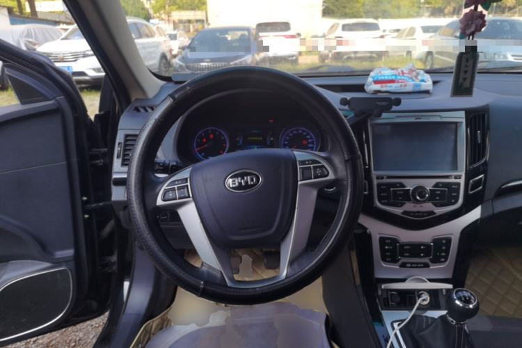 Used BYD Surui 2014 1.5L Manual Comfort Model
