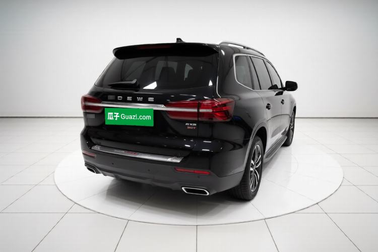 Used Roewe RX8 2019 30T Smart Connectivity Two-Wheel Drive Supreme Flagship Edition
