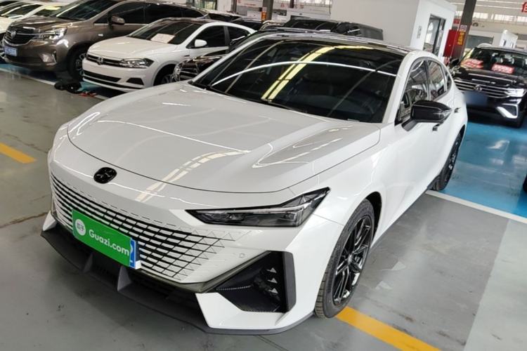 Used CHANGAN UNI-V 2024 1.5T High-Energy Version