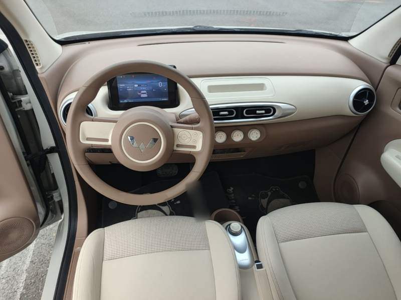 Used Wuling Hongguang MINIEV 2025 Four-Door Version Advanced Edition — 9