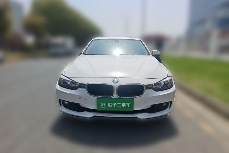 Used BMW 3 Series 2014 320i Active Edition
