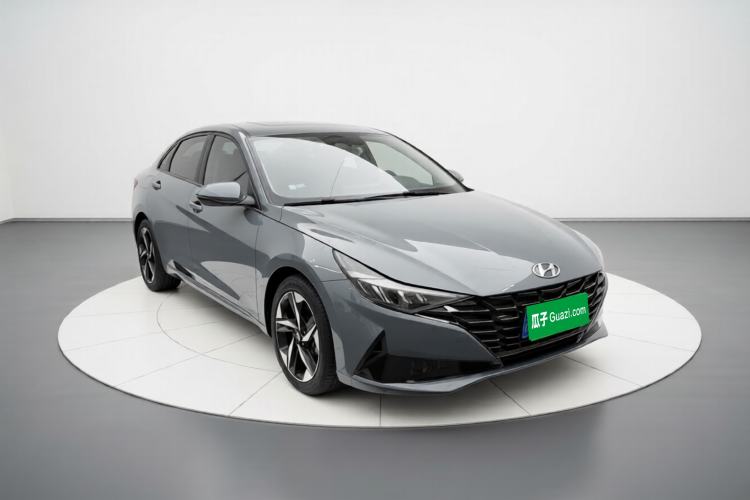 Used Hyundai Elantra 2021 1.5L CVT LUX Prestige Edition