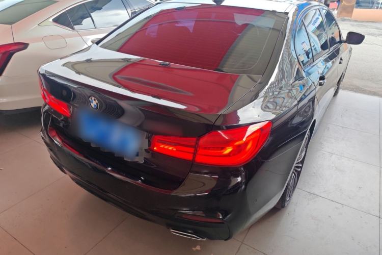 Used BMW 5 Series 2018 Restyled 530Li Luxury Edition M Sport Package
