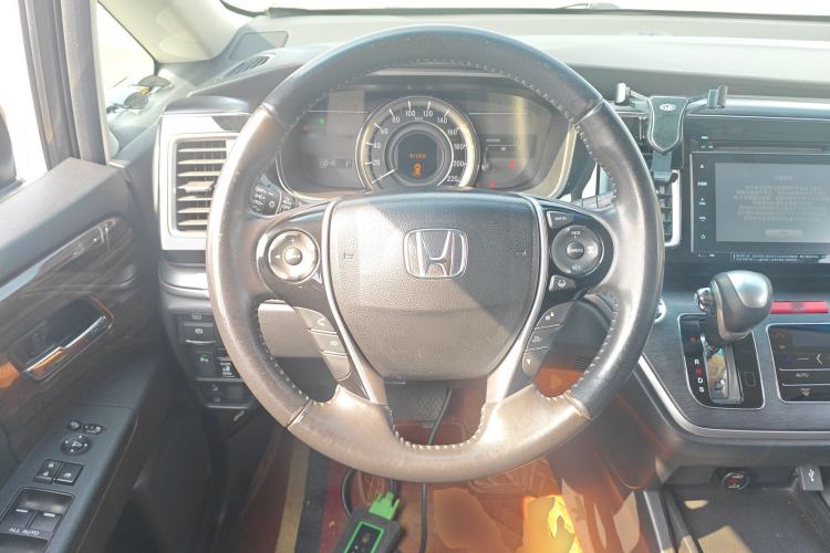 Used Honda Elysion 2016 2.4L Supreme Edition