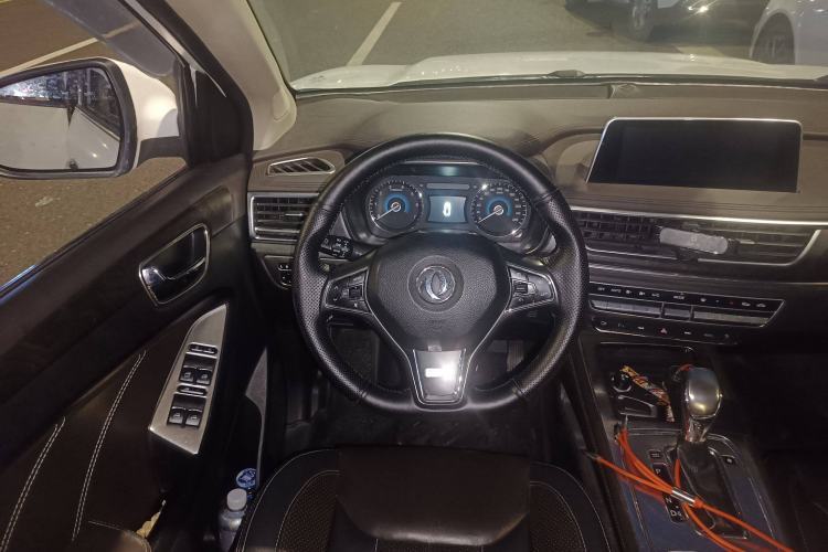 Used Dongfeng Fengon 580 2018 1.5T CVT Smart Connectivity Version
