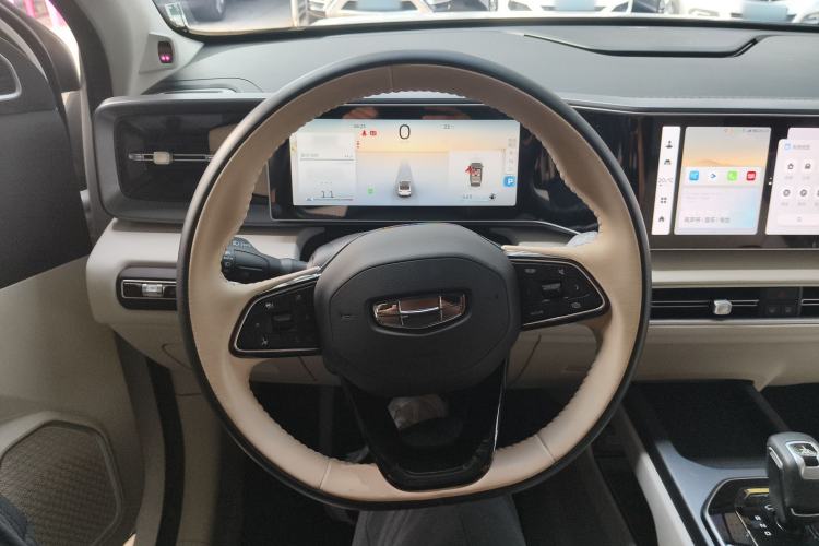 Used Geely Auto icon 2025 Linglong 1.5TD Jinxi Edition
