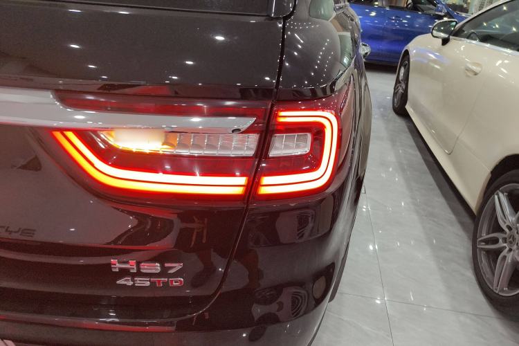 Used Hongqi HS7 2021 2.0T DCT Two-Wheel Drive Smart Connect Flagship Edition