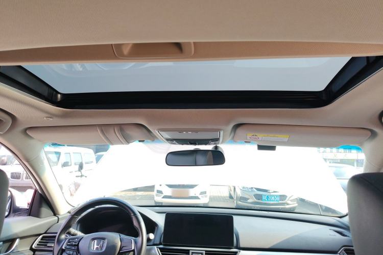 Used Honda Accord 2022 260TURBO Luxury Edition Headliner