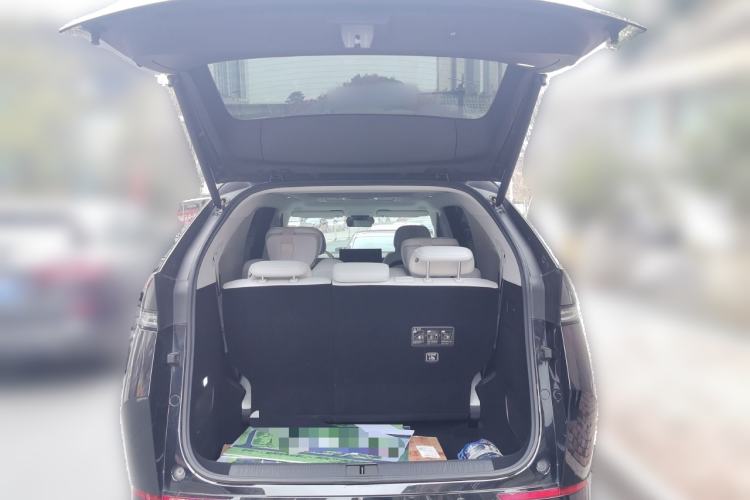 Used XPeng X9 2024 702 Ultra-Long Range Max