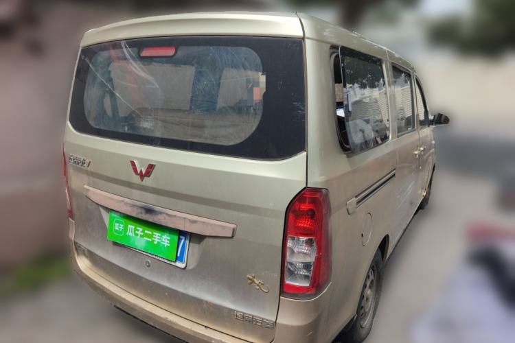 Used Wuling Rongguang V 2016 1.5L Practical Version Non-Power-Assisted Rear Right 45 Deg
